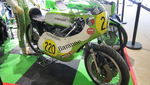 Kawasaki 500 H1R, la version compétition de 1971, pilotée par Christian Leon en championnat de France Kawasaki 500 H1R, la version compétition de 1971, pilotée par Christian Leon en championnat de France